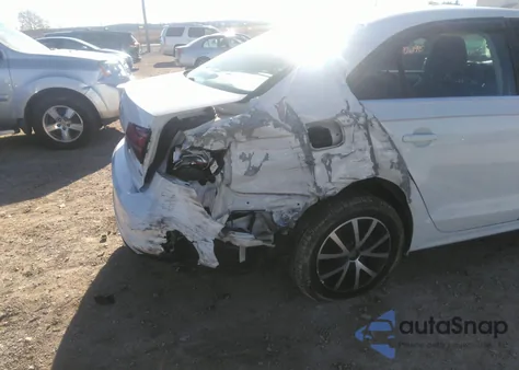 2017 Volkswagen Jetta 1.4T Se из США, поврежденный, VIN 3VWDB7AJ4HM208870